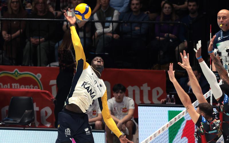 对维罗纳！加斯佩里尼：罗马轮换幅度不会太大 多夫比克状态变好