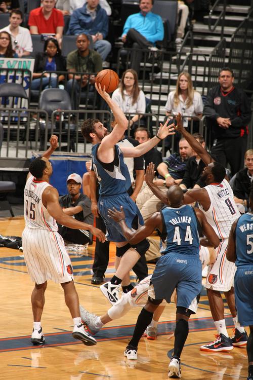 与森林狼&热火时期同号！号码专家：乐福新赛季身披爵士42号战袍