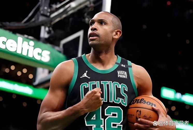 39岁118天!勇记:和在波士顿一样 霍福德新赛季预计不打背靠背