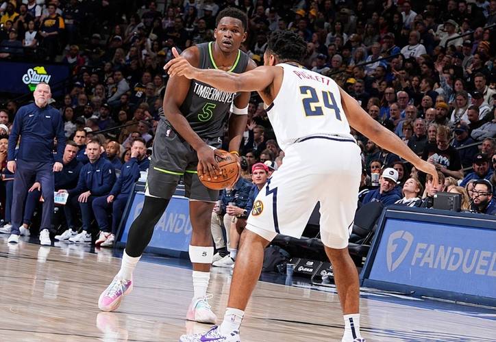 爱德华兹:我们不应该只关注雷霆 约基奇身边搭配好射手会很可怕