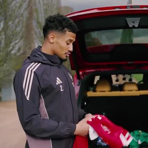 萨利巴:想保持状态帮助阿森纳赢得奖杯 我的第一件球衣是亨利的