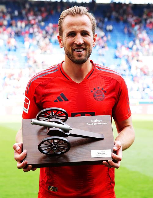 3场7球!凯恩当选Whoscore9月份的德甲最佳球员