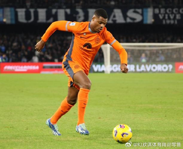 文托拉:若小图拉姆将数据提高一点,我认为他就是欧洲前10的前锋