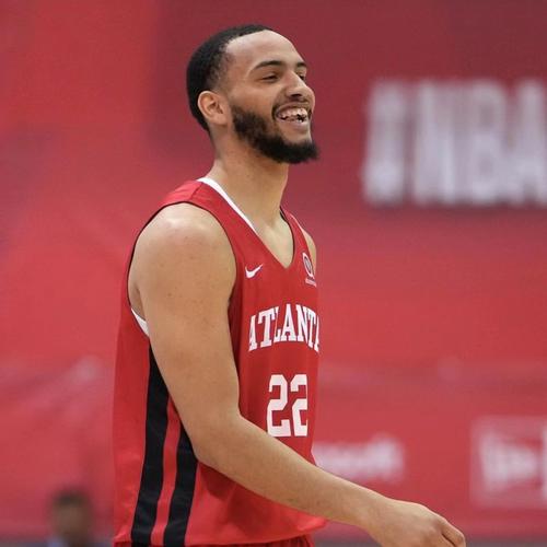 篮网主帅:泰瑞斯-马丁以身作则很成熟 控球和决策能力都有提升