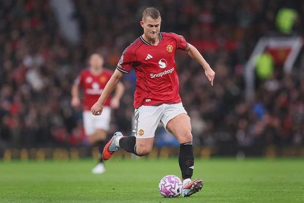 真没那么差!曼联本赛季射门107次英超最多,被射门64次第三少