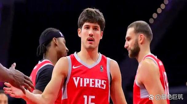 谢泼德:教练会把我们放在合适的位置 我们只要打出自己的风格