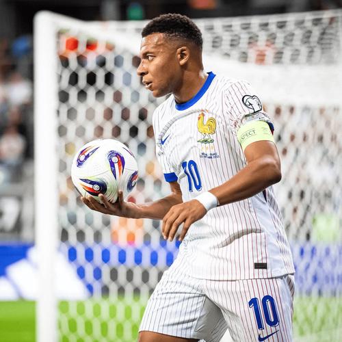 打进制胜球!姆巴佩数据:7射4正1进球,1次错失进球2次关键传球