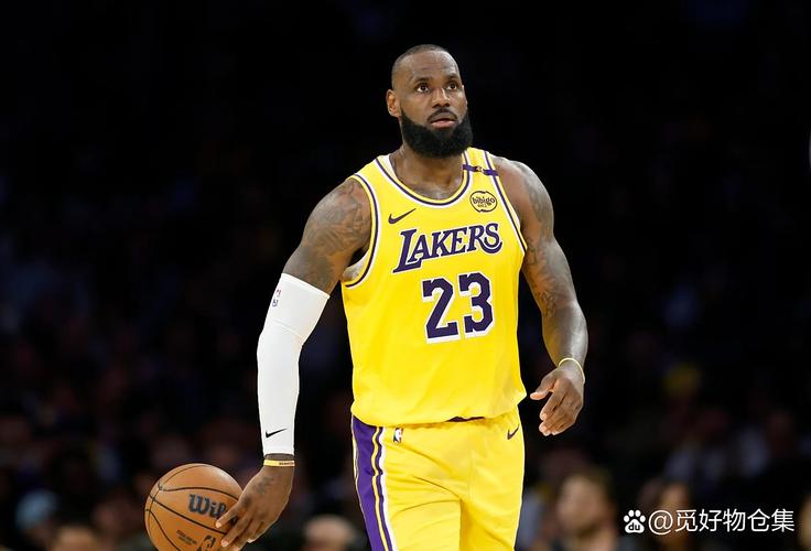 解说：这支湖人产生化学反应后确实很可怕 别忘了詹姆斯还没复出