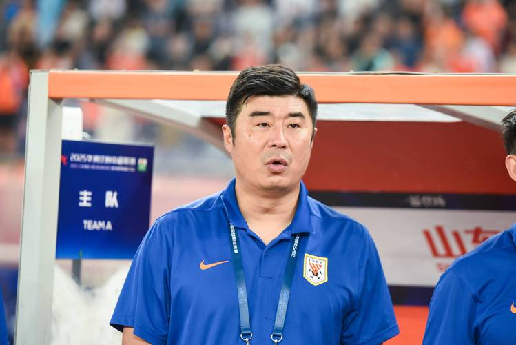 足球报:韩鹏将带领山东U20队参加全运会,联赛末轮回归泰山