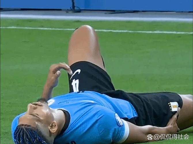 巴萨中场核心伤缺!西媒:佩德里肌肉受伤,预计伤缺一个月