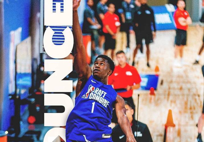 真双核!马克西与埃奇库姆同时在场时 76人每百回合能得到130.1分