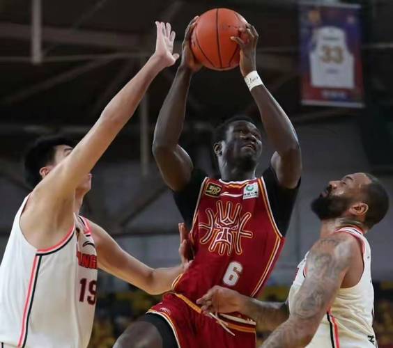 :山西内线外援康迪特明日抵达 即将开启新赛季备战