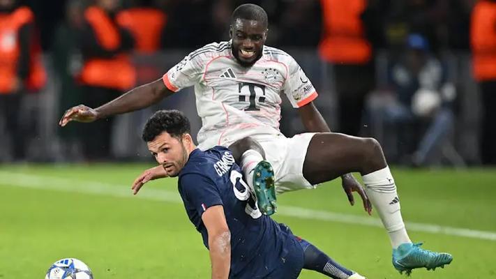 图片报:于帕经纪人与巴黎关系密切,拜仁认真对待来自巴黎的兴趣